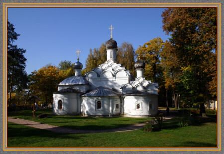 Храм Михаила Архангела В Архангельском