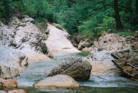 Гуамское ущелье 2