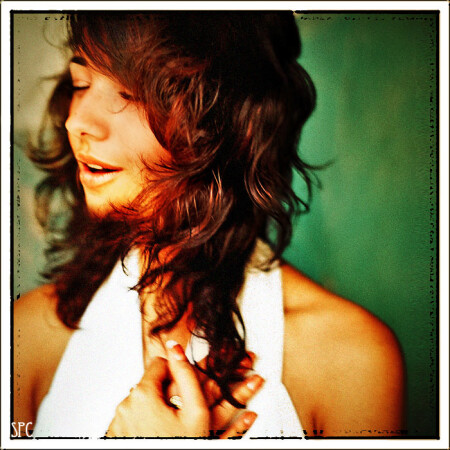 лия. певица