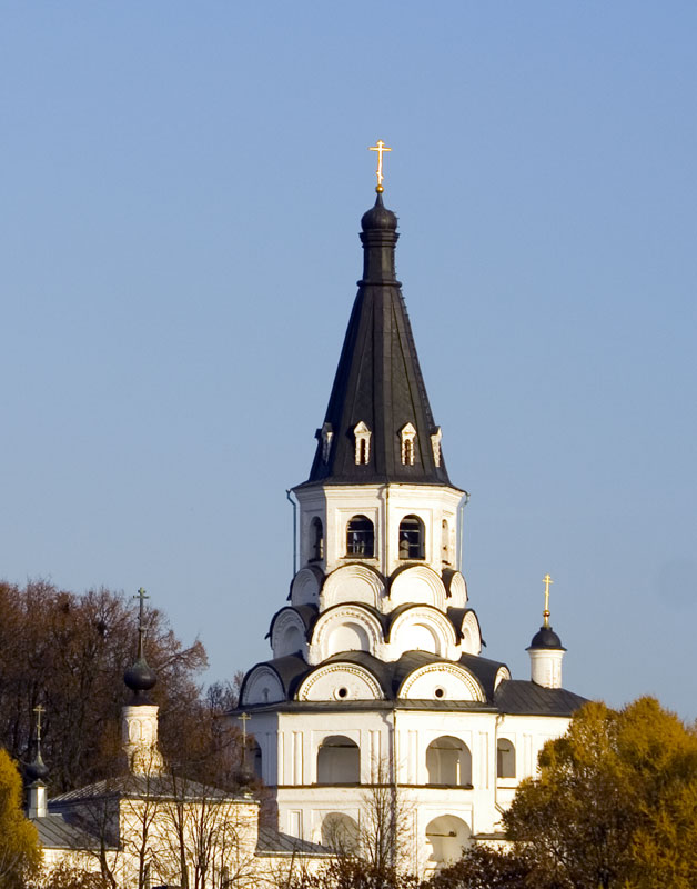Распятская церковь-колокольня 