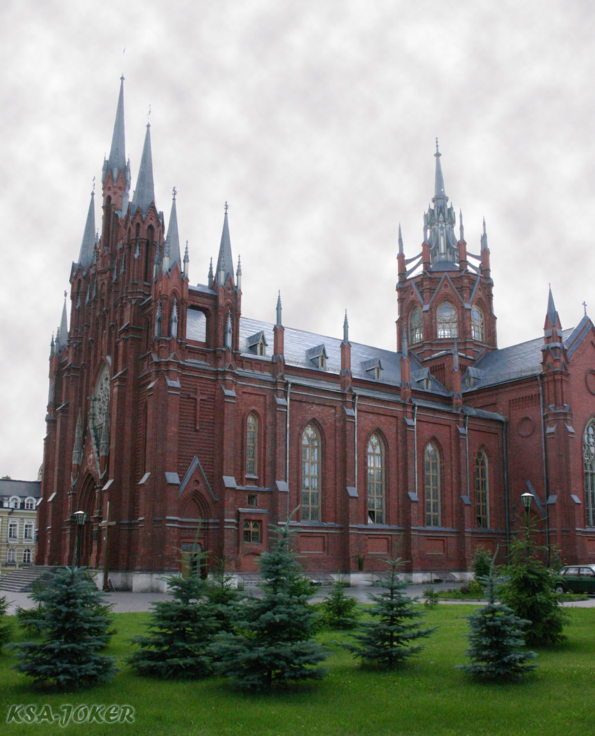Замок Дракулы в Москве.