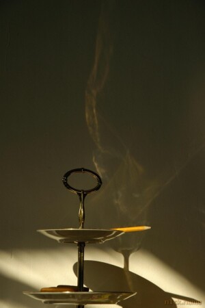 тень светом