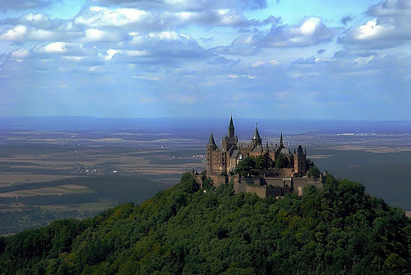 Замок Hochenzollern (Германия)