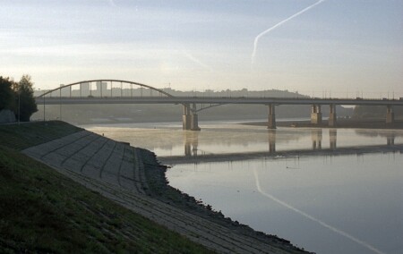 утром на реке