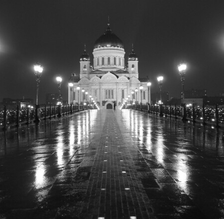 По дороге к Храму