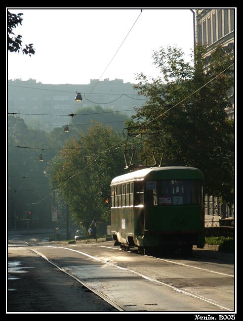 Город, трамвай, утро...