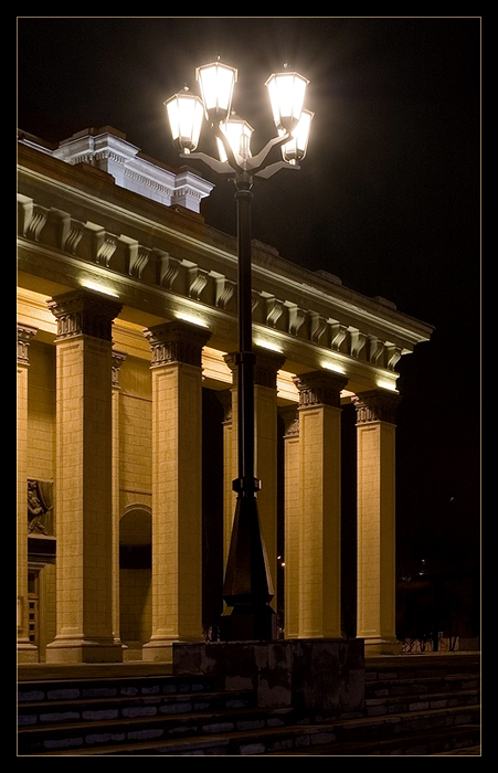 Фонарь