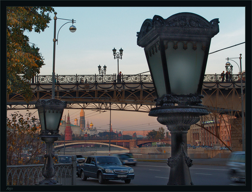 про фонари, мосты, авто и осени немного...