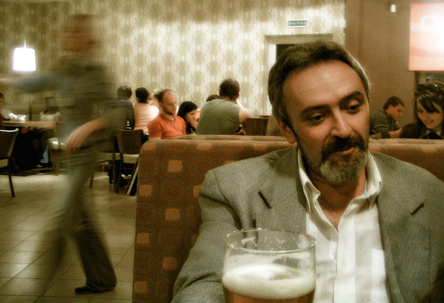 Пятница. Вечер. Женщины. Пиво