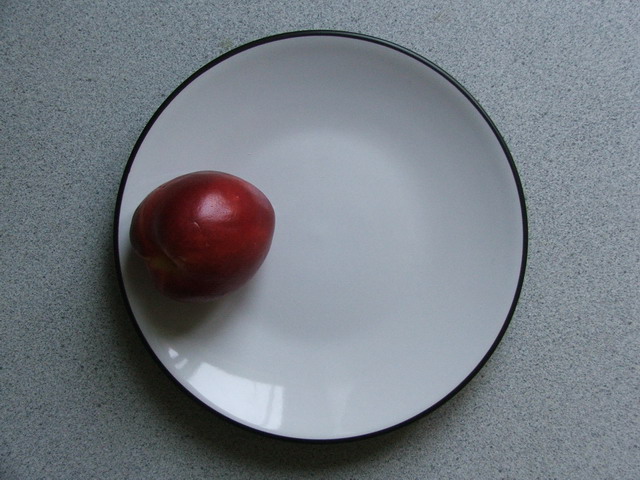 Nature morte (Яблочко на тарелочке) 