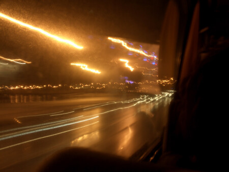 299792456 м/с по набережной