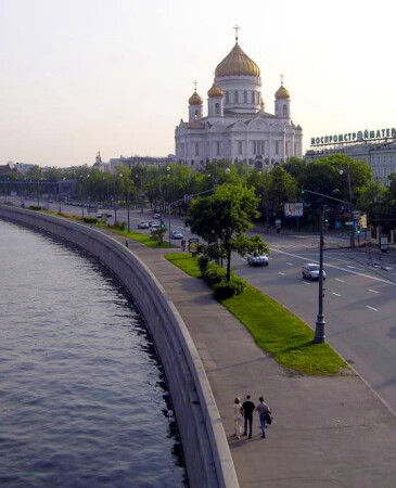  На исходе дня.