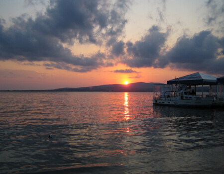 Быстрый южный закат