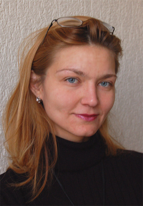 Сослуживица.