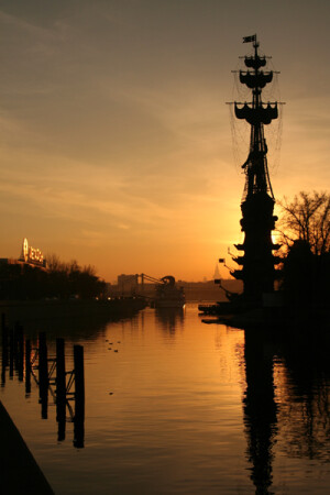Закат над Москвой рекой