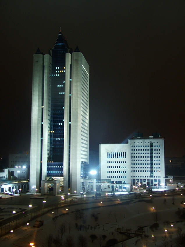 бЕЗ ПЯТИ МИНУТ 2006. ГАЗПРОМ ЖДЕТ. УКРАИНА НЕ СДАЕТСЯ!