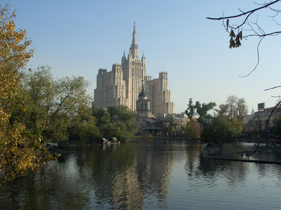 &quot;Замок у озера&quot;