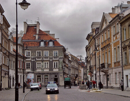 Две эпохи...