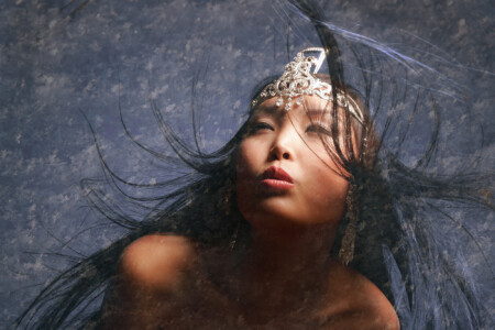 Зовущая снег (&amp;quot;Мисс Якутия 2005&amp;quot; Нюргуяна Илларионова)