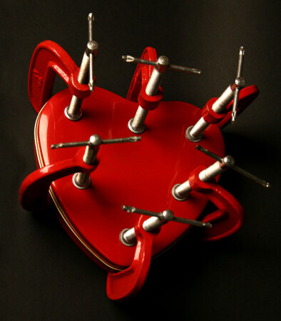 Unbreak my heart... mmmmm... baby... make my free...