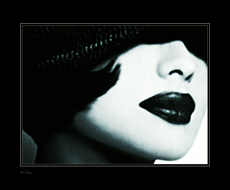 Lady - X