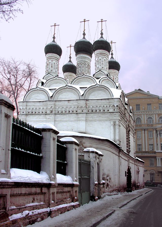 Церковь.