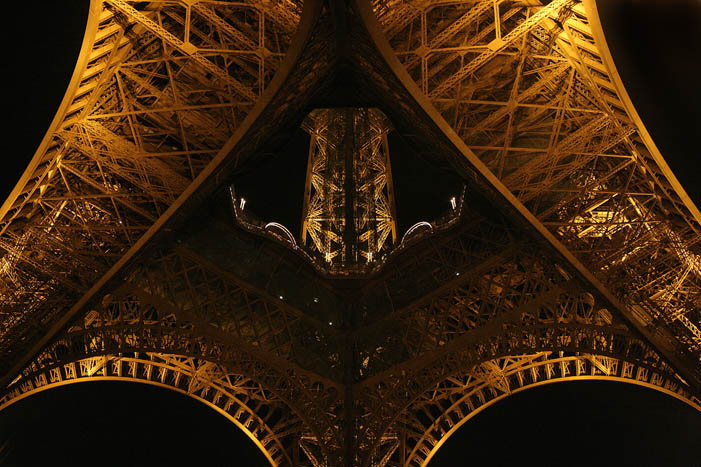 La Tour Eiffel (ракурсы, говорят что данный эротический :)