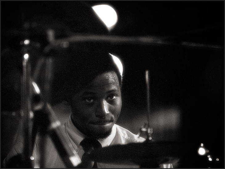 DRUMMER [1]