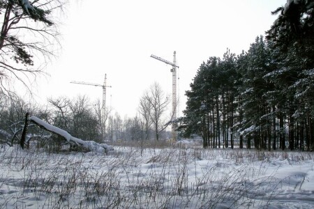 Город наступает