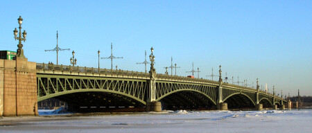 Троицкий мост