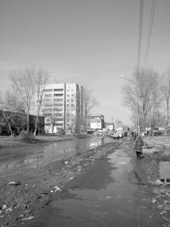 Мир №2. Весна в городе.