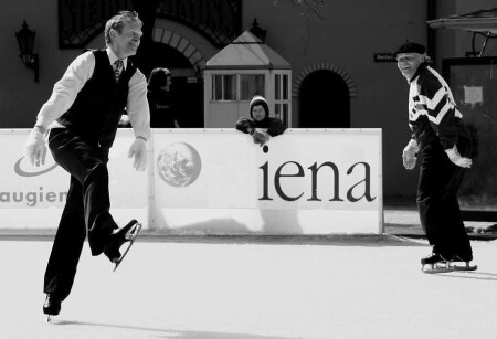 весна на городском катке