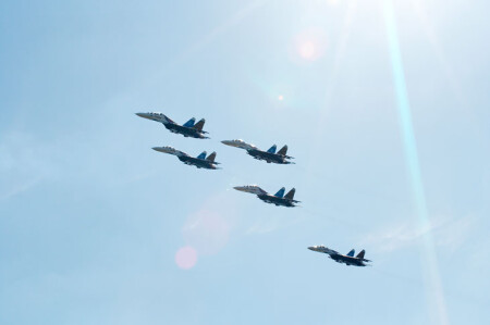 Пятерка Русских Витязей на Су-27