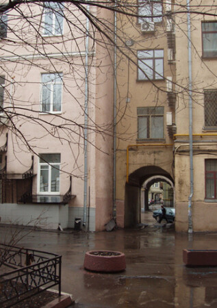 один московский дворик