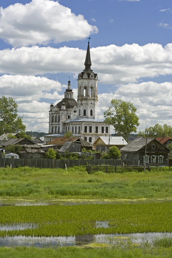 Крестовоздвиженская церковь