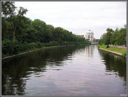 Река Ждановка. С.Пб.