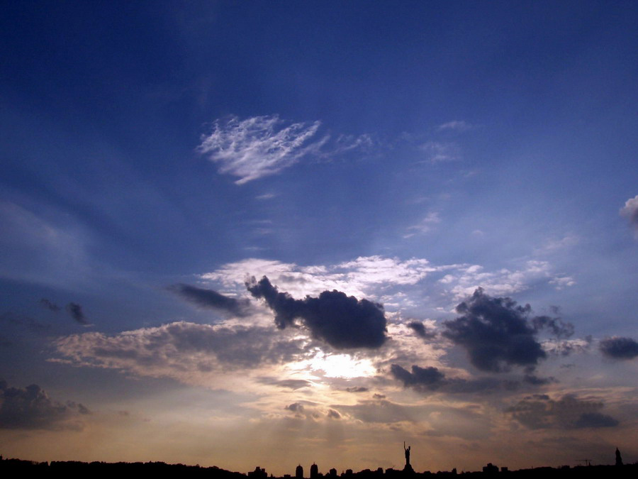 RAYSofLIGHT(C)