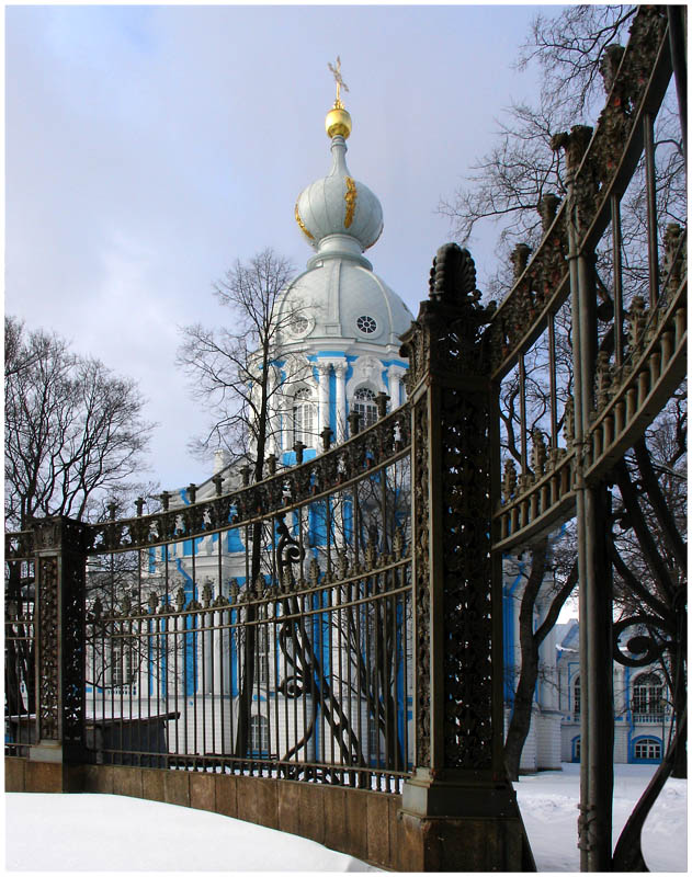 Смольный собор