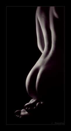 [прикуривать]