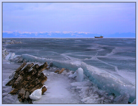 Байкал. Апрель.