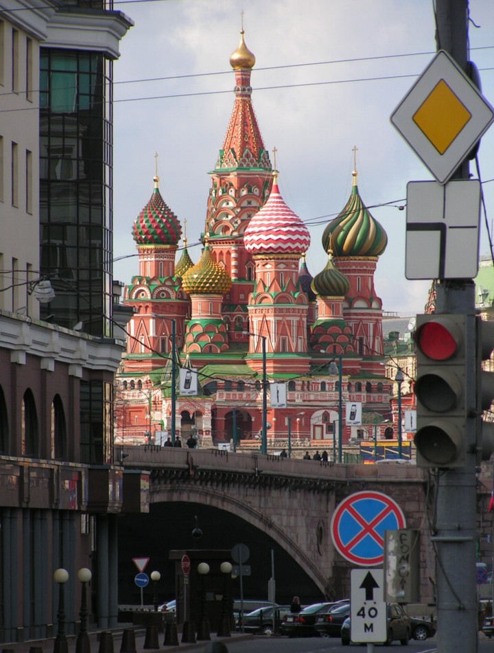 Храм в конце серых улиц