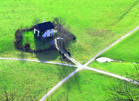 На перекрестке