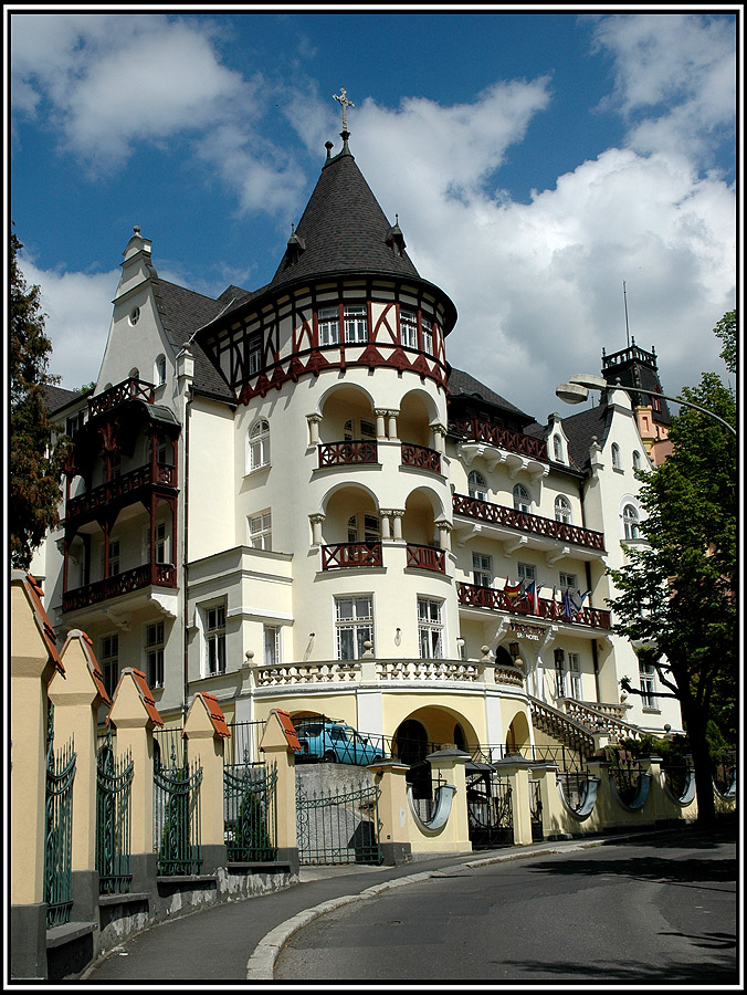 KARLOVY VARY 2006