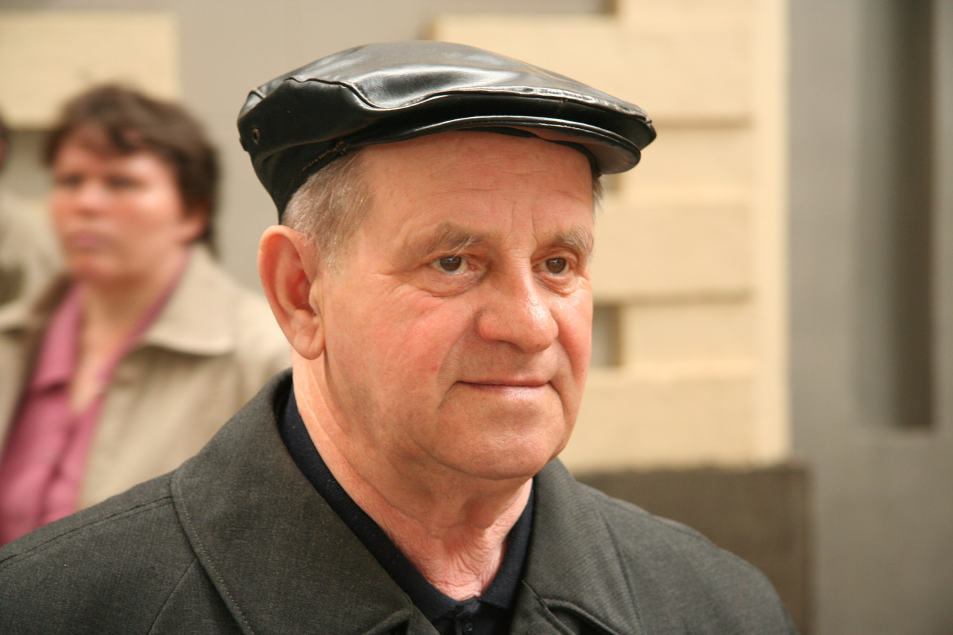 и что там вдалеке...