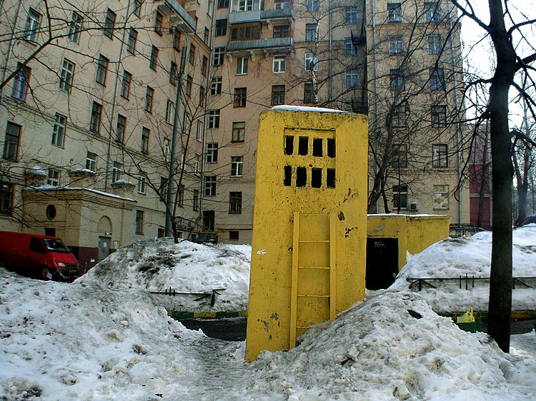 Из серии &quot;Московские дворы&quot;