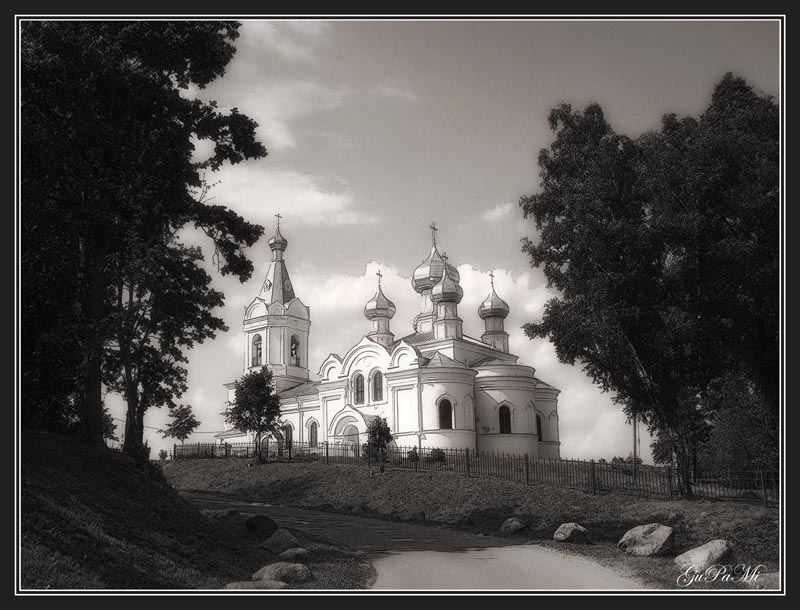Храм