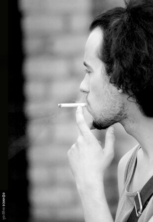 вверху что-то есть