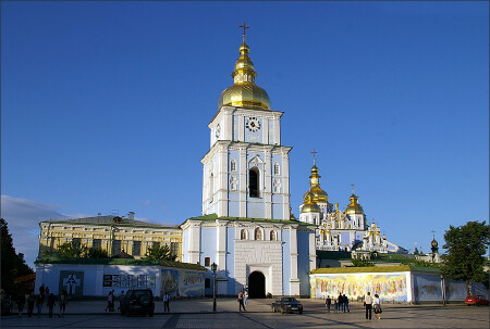 Свято-Михайловский Златоверхий монастырь