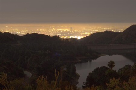 Ночь, ЛА, вид с холма