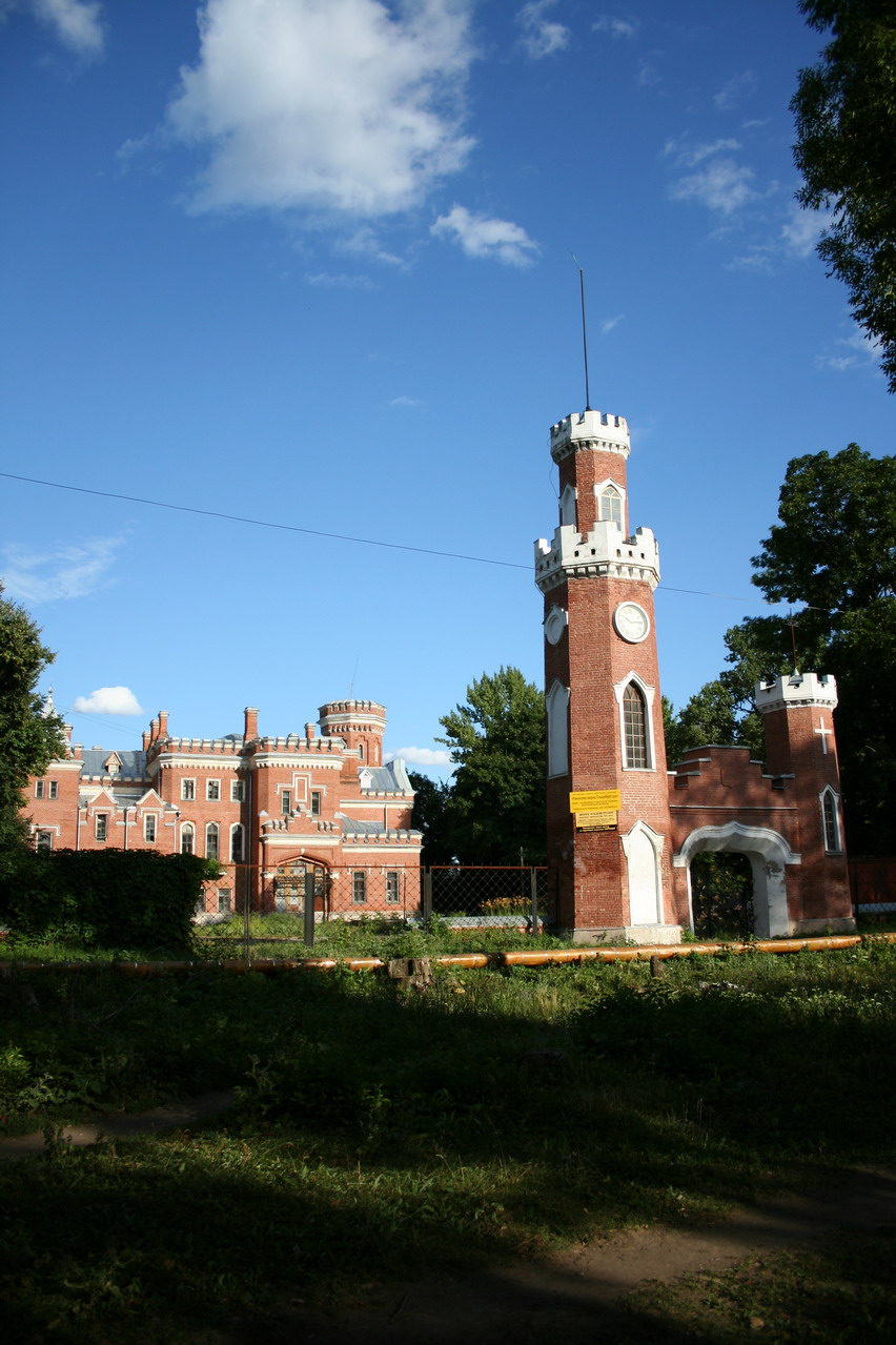 Замок принцессы Ольденбурской в Рамони